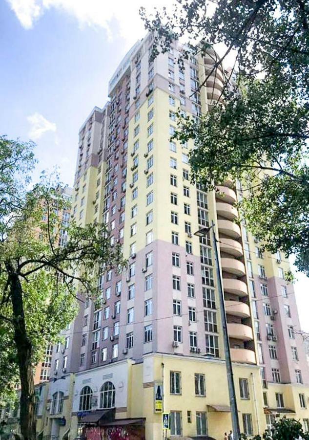 Rent-Kiev 2 Min Metro Chernihivska Lux Dış mekan fotoğraf